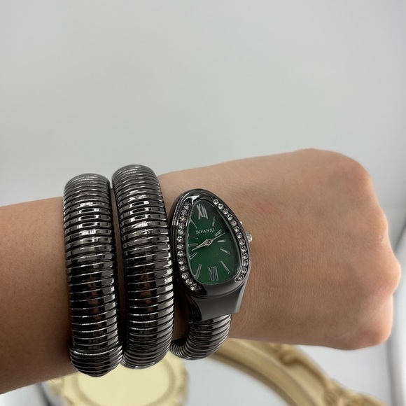 Serpenti Style Wrap Watch – Black & Silver Tone | Green Dial main image 7